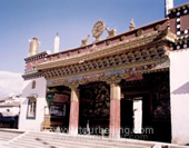 The Picture of The Scenery in Tibet